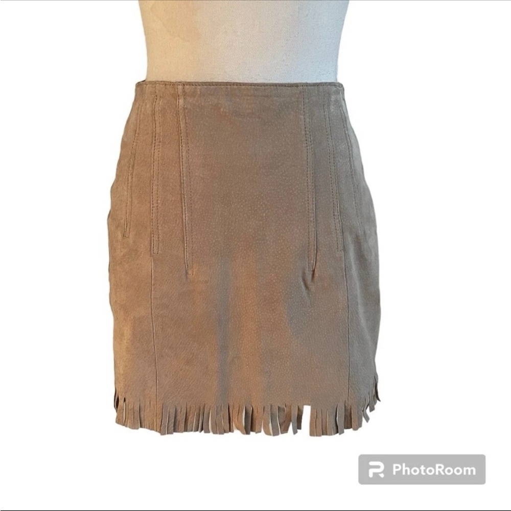 Vtg Express Y2K Suede Leather Fringe Beige Mini Skirt Sz 5/6 boho western